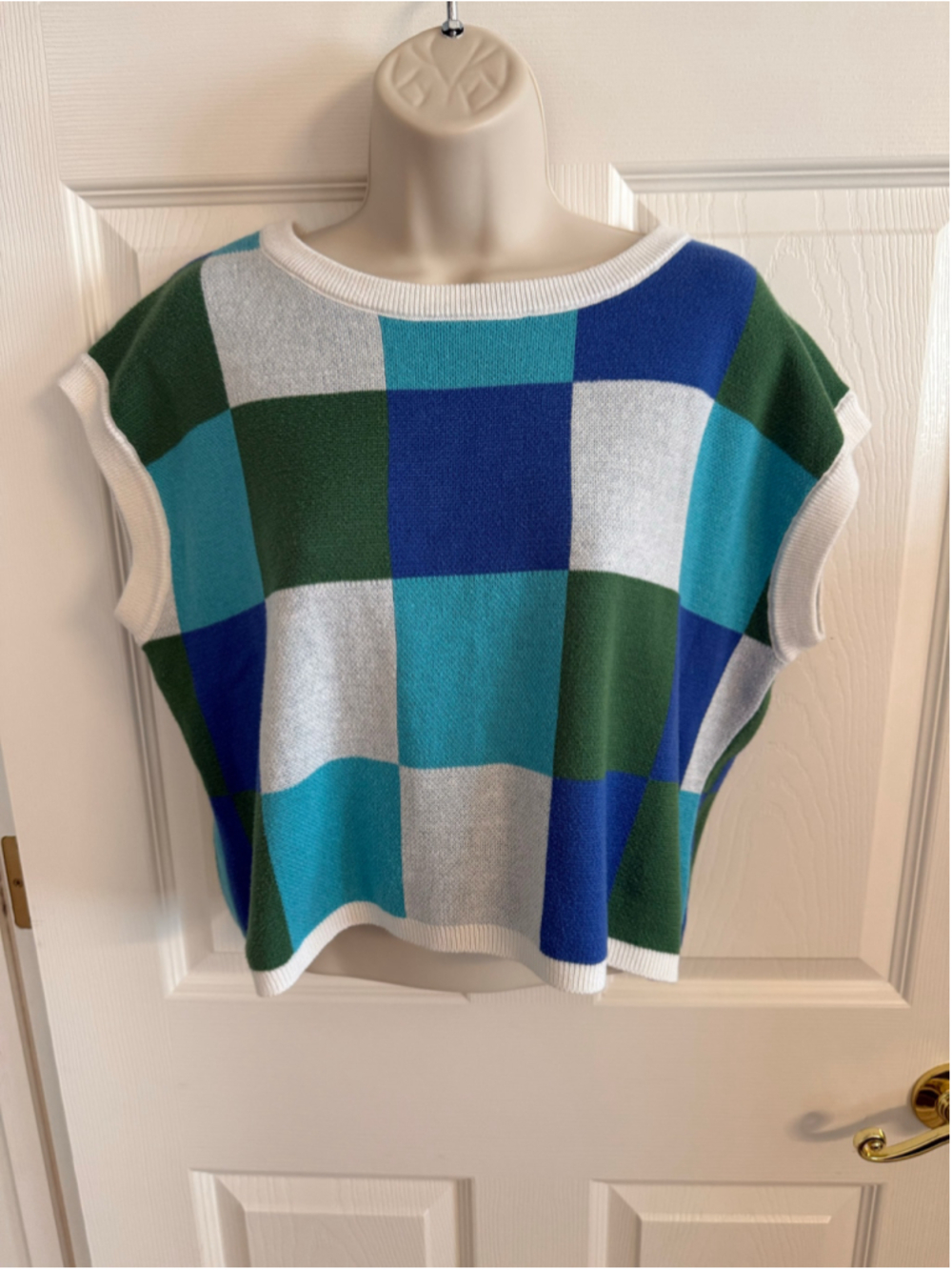 YEXIPO Color Block Plaid Crop Sweater Vest Small